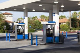 Utah woman shares bizarre note she was handed by stranger at gas station that led to rescue of 'kidnapped' woman