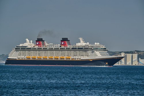 Everything we know as dad jumps overboard to save daughter after she fell from Disney cruise ship