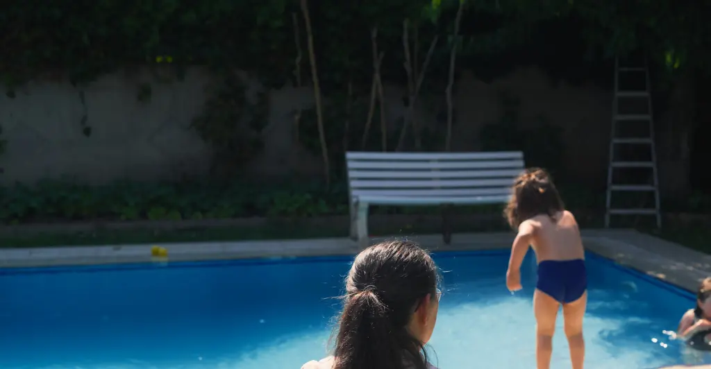 Grieving mom issues stark warning after her two kids drown while playing viral pool game