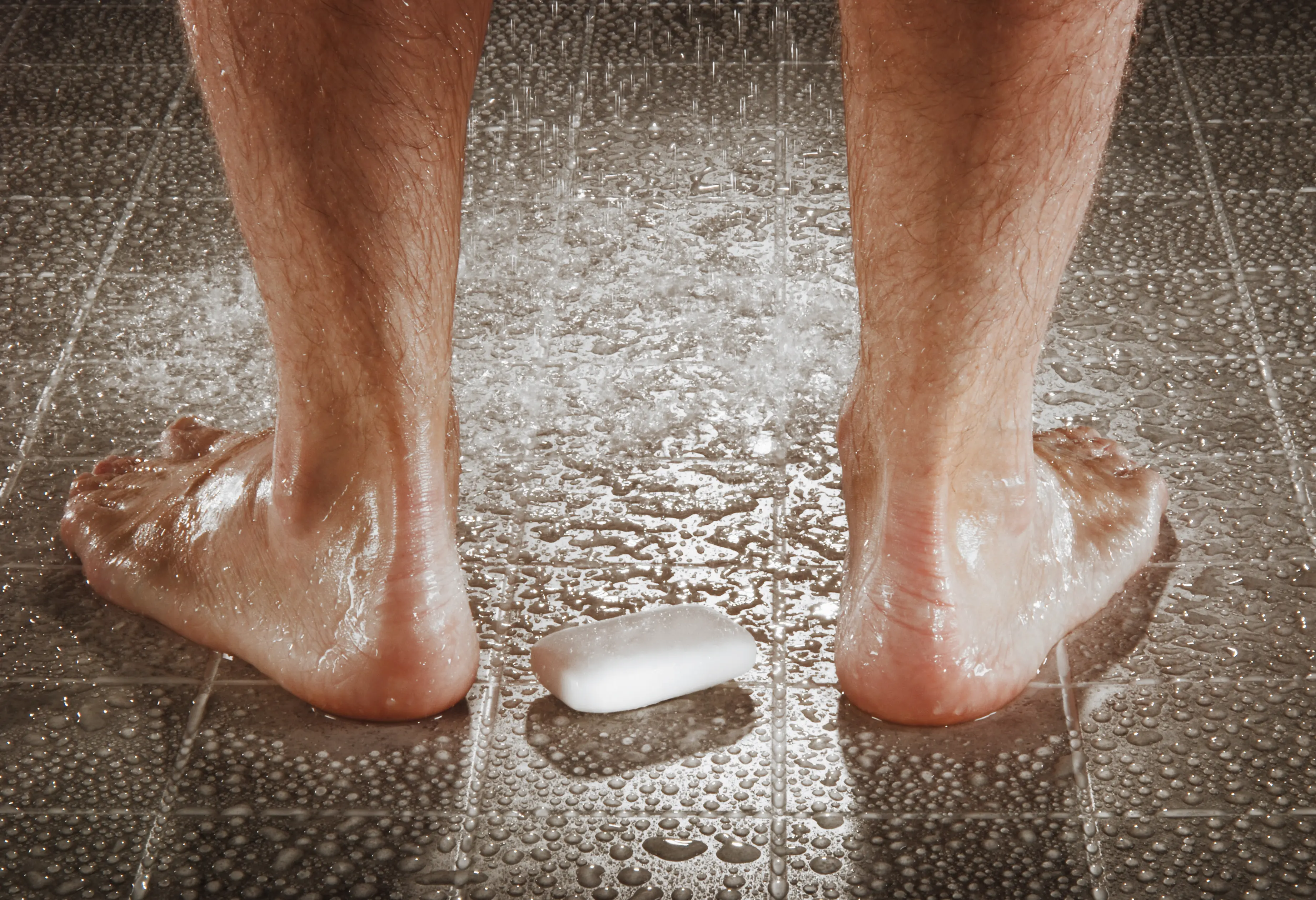 Experts explain why you shouldn't be peeing in the shower