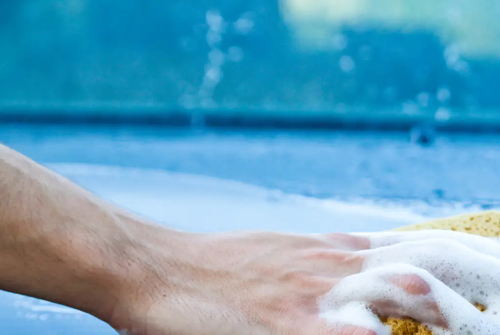 Ranno said men regularly get their cars cleaned before meeting the person they are cheating with. Credit: Slobo / Getty