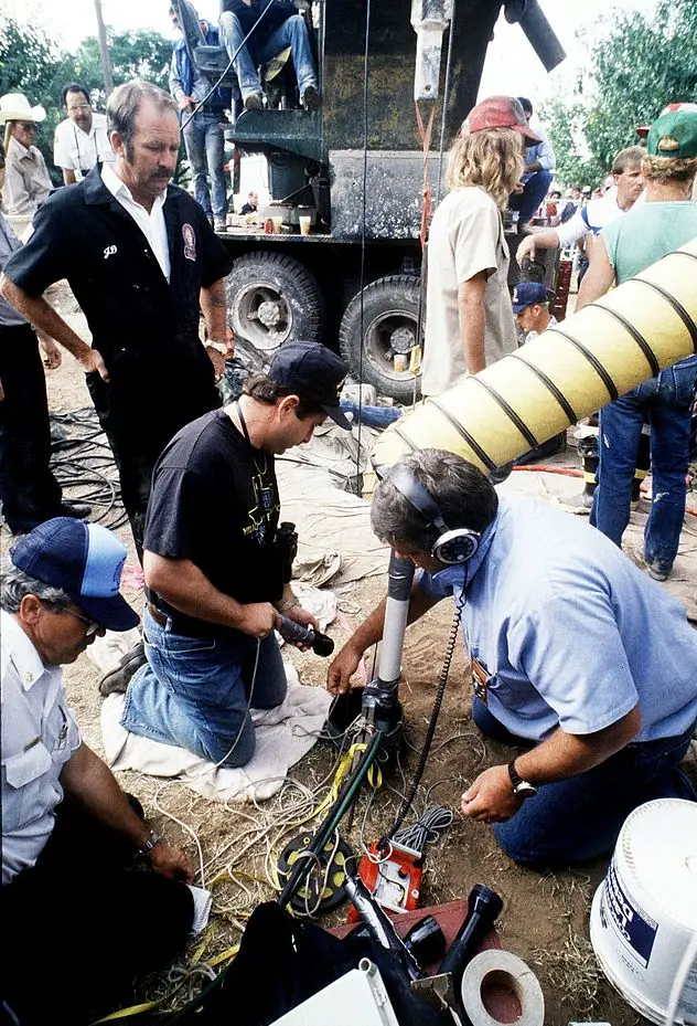 Horrifying simulation shows what happened to the baby who fell into a pipe for 56 hours - Article Image 2