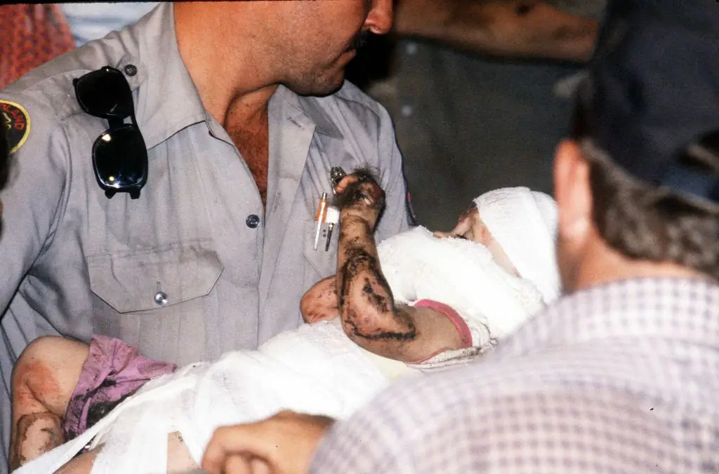Baby Jessica remained in the pipe for 58 hours before being rescued at about 8:30 pm on October 16, 1987. Credit: Barbara Laing / Getty