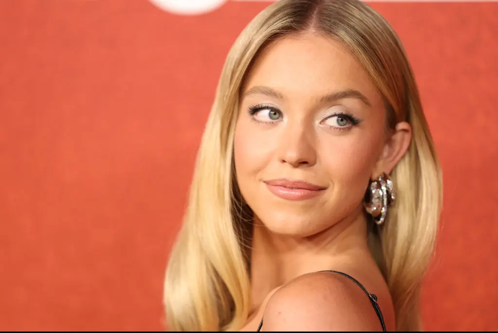 Sydney Sweeney 'inundated with DMs' from Premier League soccer stars as message details released