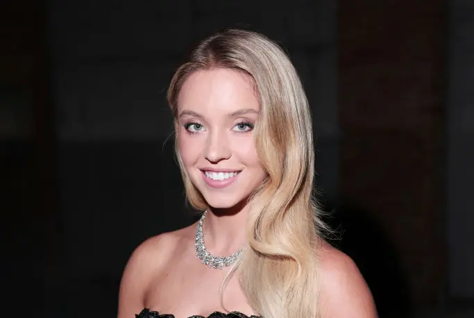 Fans freak out over new photos of a 'jacked' Sydney Sweeney as she transforms for new movie role