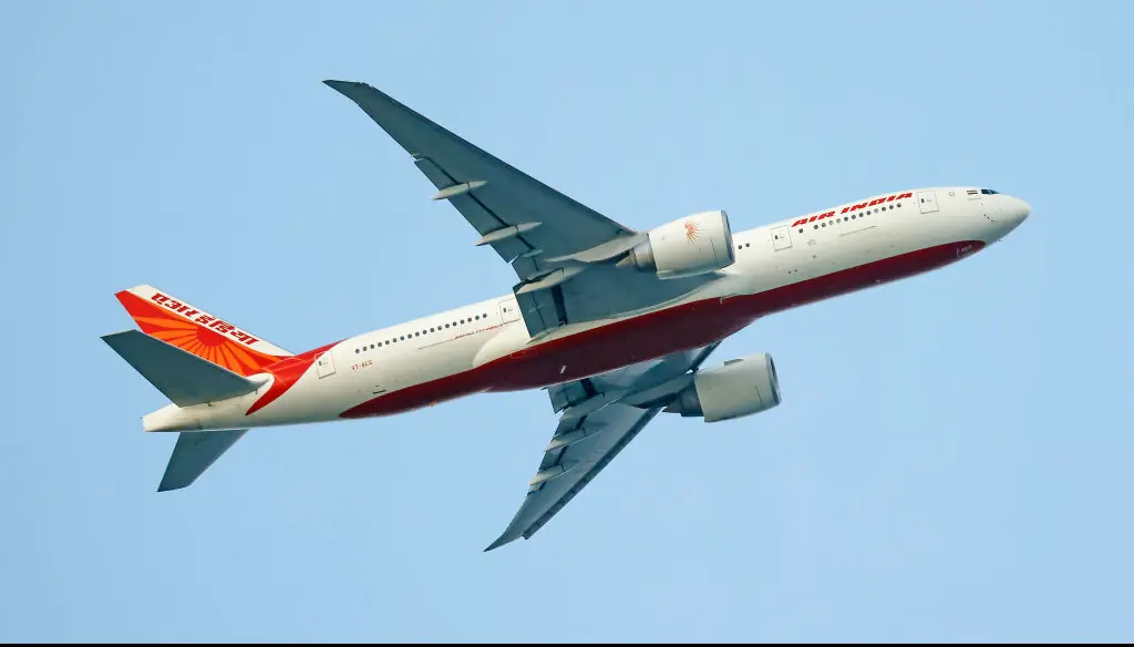 Chilling Air India crash simulation shows how pilot may have saved thousands with heroic final act