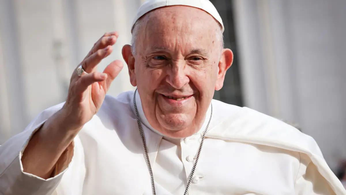 Prophecy dating back 1000 years predicts the next Pope... but comes ...