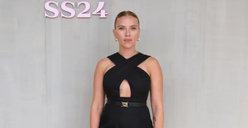 Scarlett Johansson reveals she ‘blacked out’ when she heard husband Colin Jost’s ‘SNL’ joke about her body