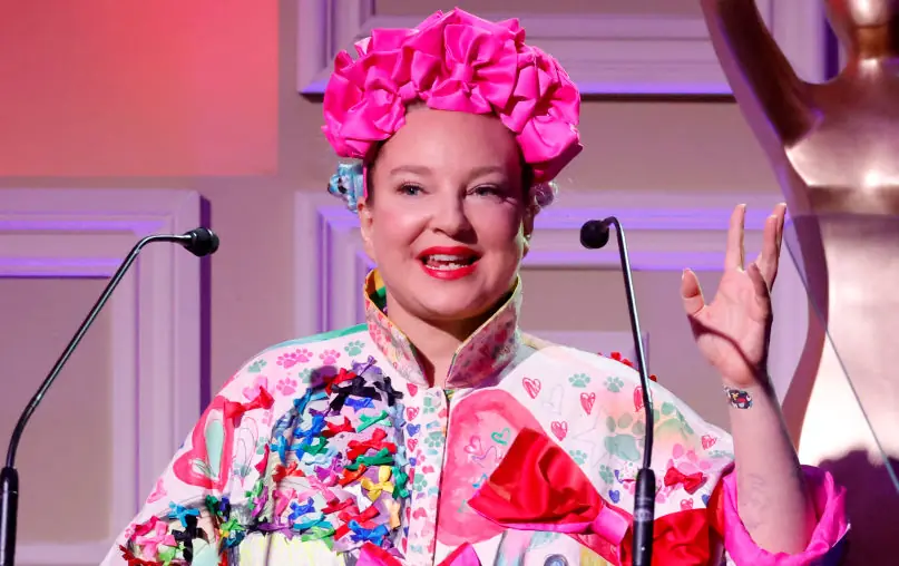 Fans accuse Sia of using a random word generator to pick 'ugly' name for her baby