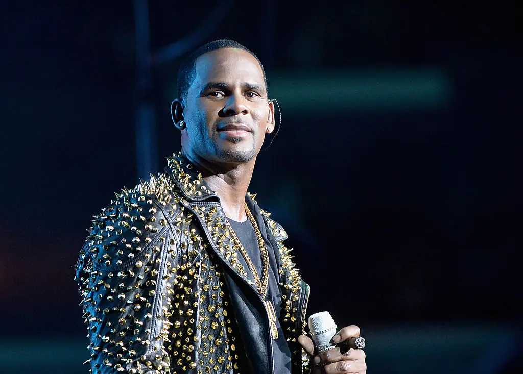 R. Kelly rushed to hospital after overdosing in prison
