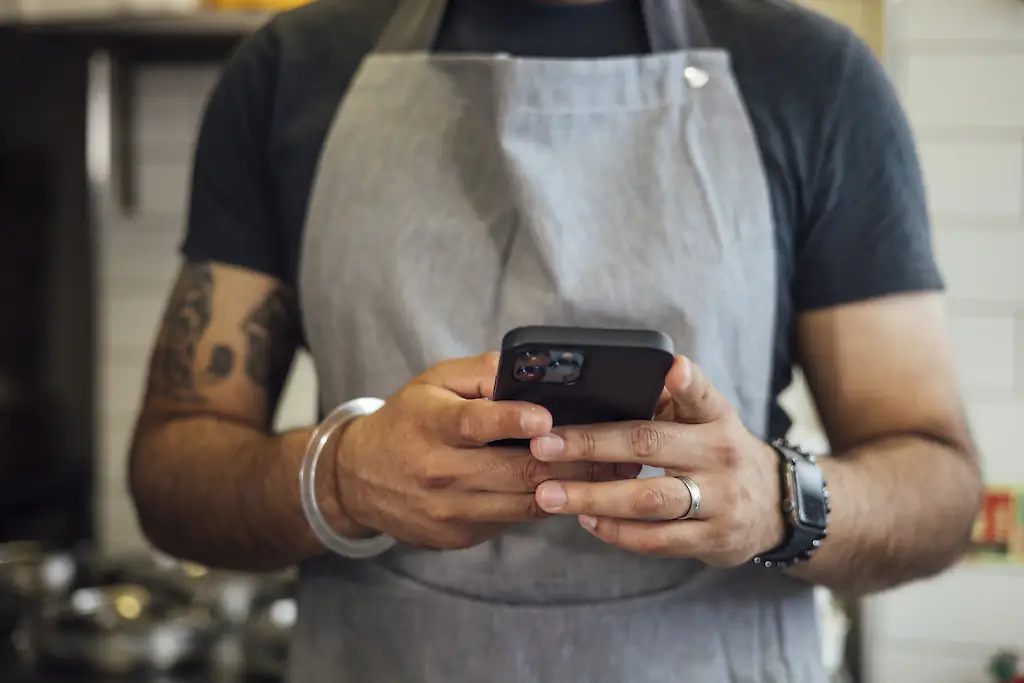 'Chatfishing' is becoming increasingly widespread. Credit: SolStock/Getty