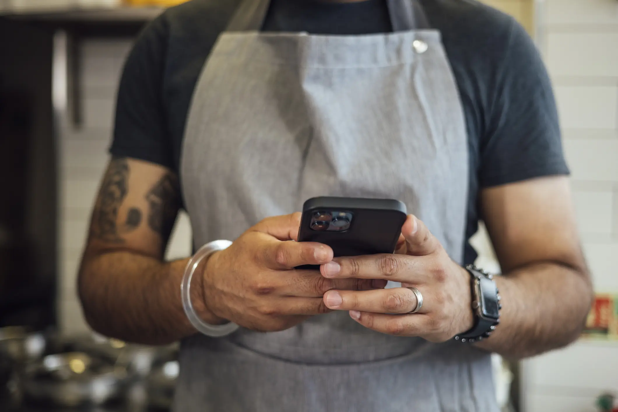 'Chatfishing' is becoming increasingly widespread. Credit: SolStock/Getty