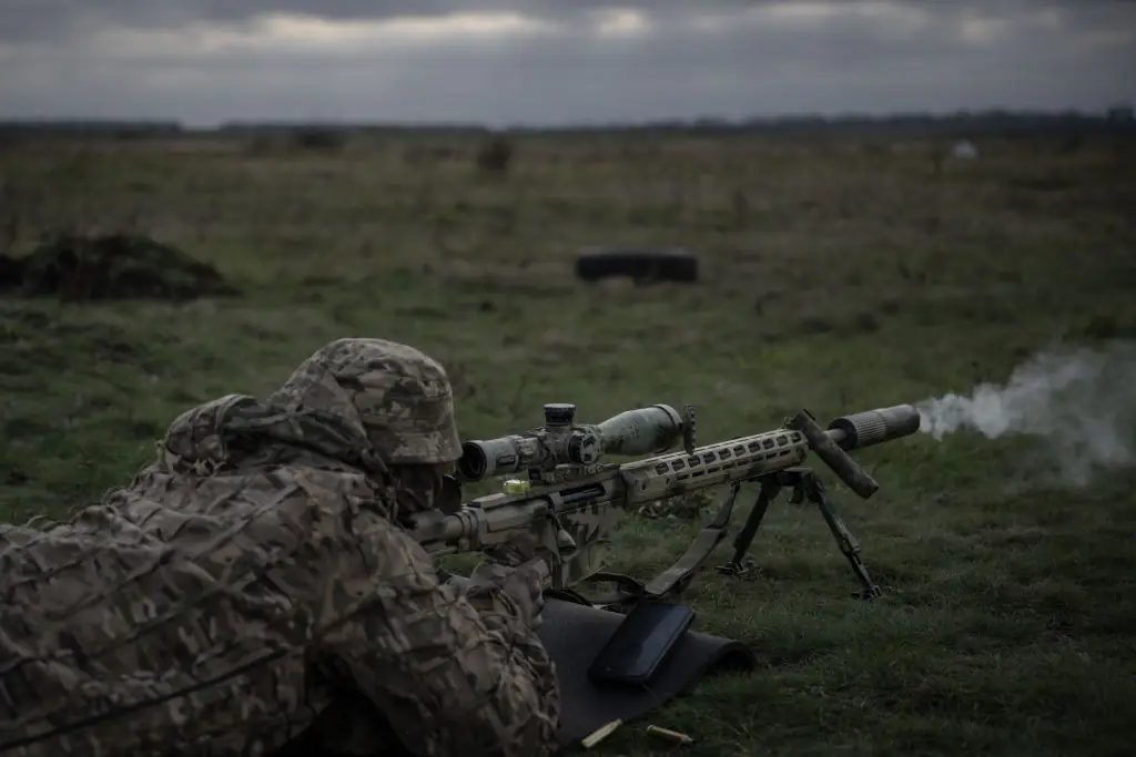 Ukrainian sniper 'breaks world record' with kill shot from 2.5 miles away