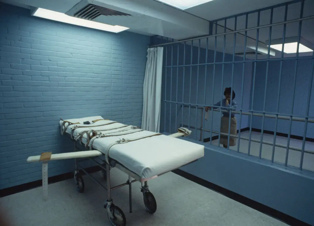 Death row inmate suffered 'excruciating’ execution after making last meal 'mistake'