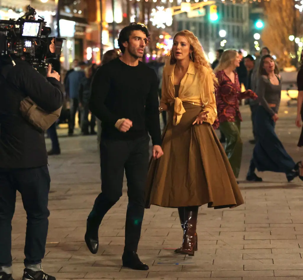 Blake Lively and Justin Baldoni on the set of It Ends With Us. Credit: Jose Perez/Bauer-Griffin / Getty