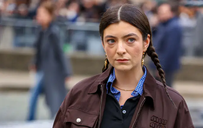 Lorde shares update on gender identity and confirms pronouns