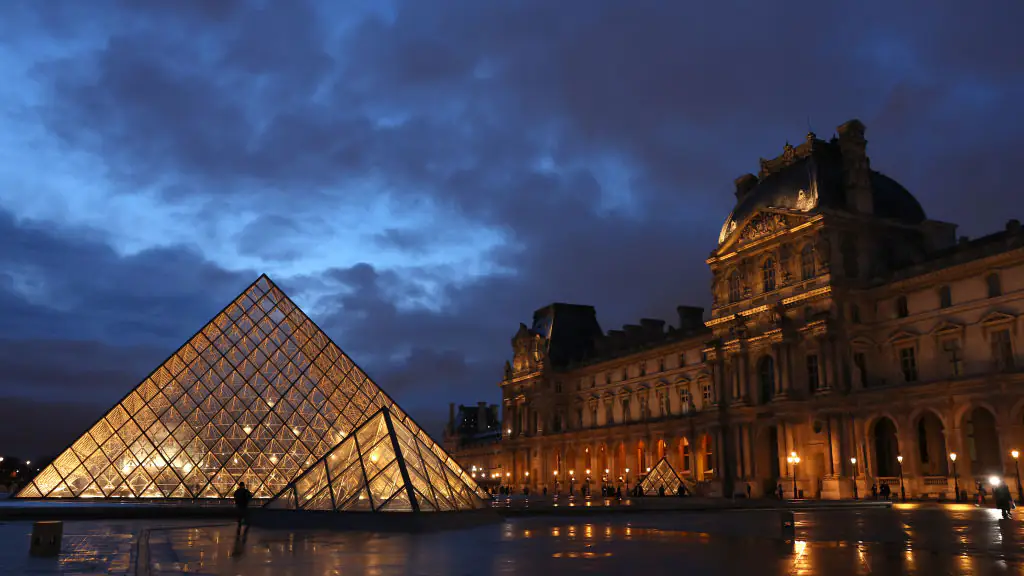 Louvre