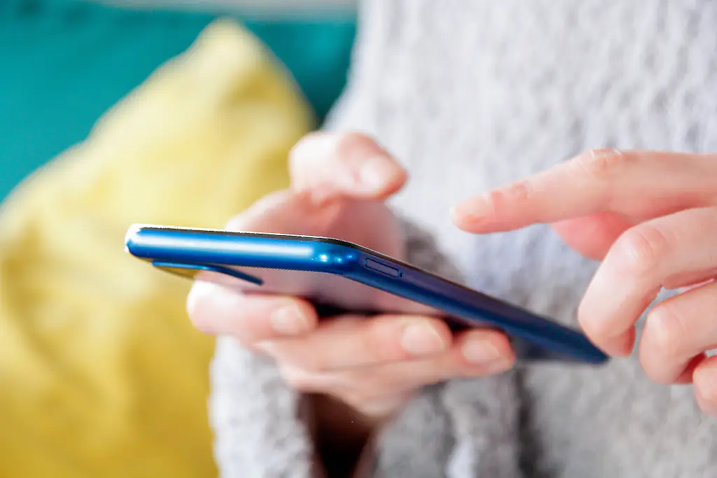 The notes app is now being used by cheaters to get away with being unfaithful. Credit: Kinga Krzeminska/Getty Images 
