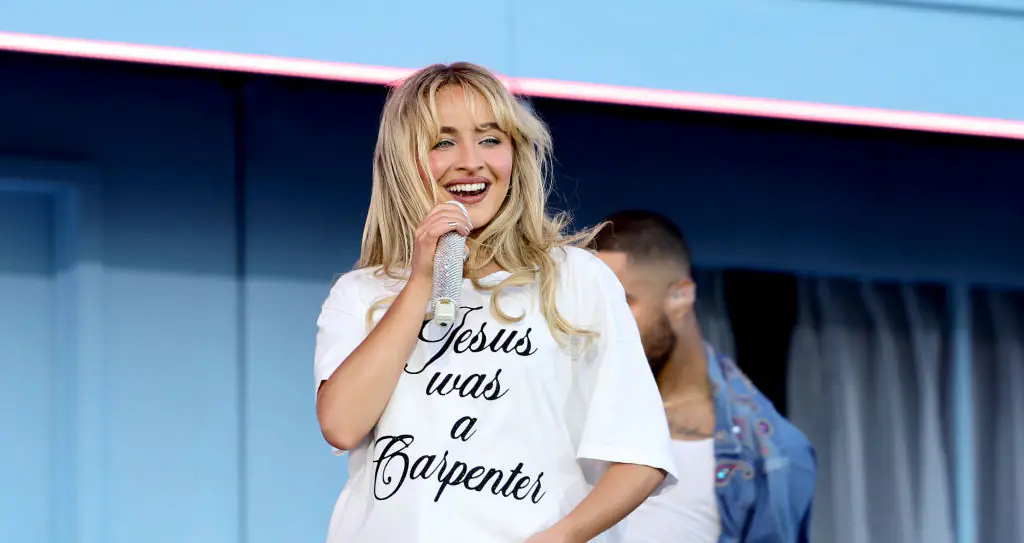 'Disgusting': Sabrina Carpenter slammed after simulating 'Eiffel Tower position' during live concert