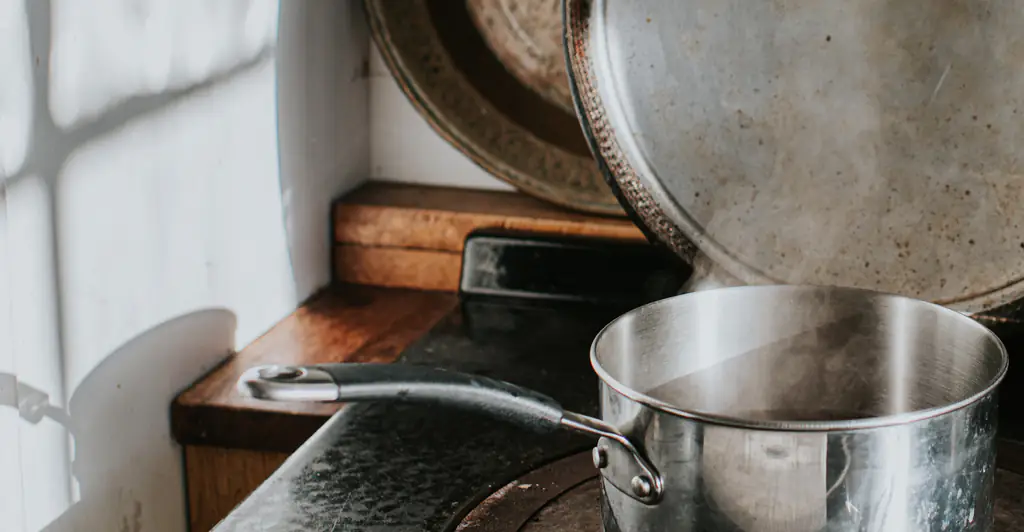 People left divided after husband infuriates wife with what he did with their food leftovers