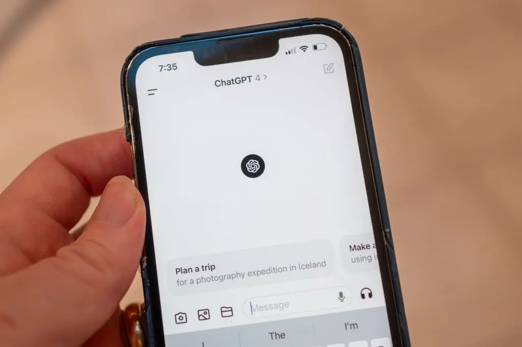Some people are turning to ChatGPT to improve their messaging on dating apps. Credit: Smith Collection/Gado / Getty
