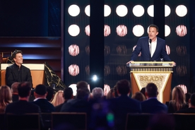 Viewers brand Ben Affleck's appearance at Tom Brady's roast 'terrible' after actor goes on bizarre rant about social media