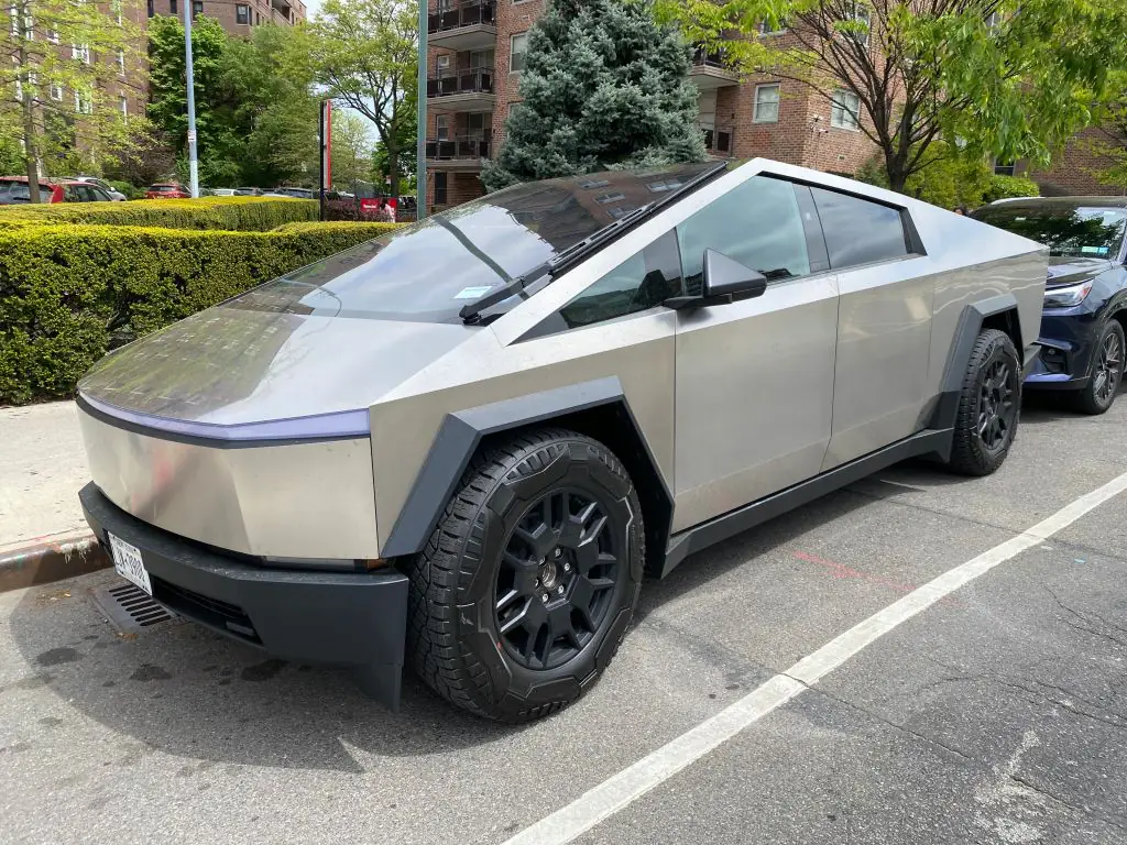 Apple reportedly wanted to rival Musk's Tesla. Credit: UCG / Getty