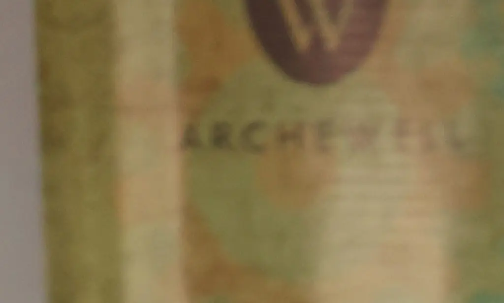 People think hidden detail in Meghan Markle's dress is a direct 'snub' to the Royal Family