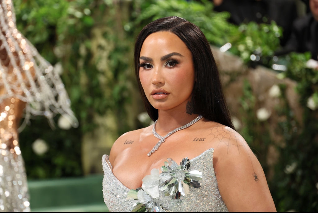 NEW YORK, NEW YORK - MAY 06: Demi Lovato attends The 2024 Met Gala Celebrating 