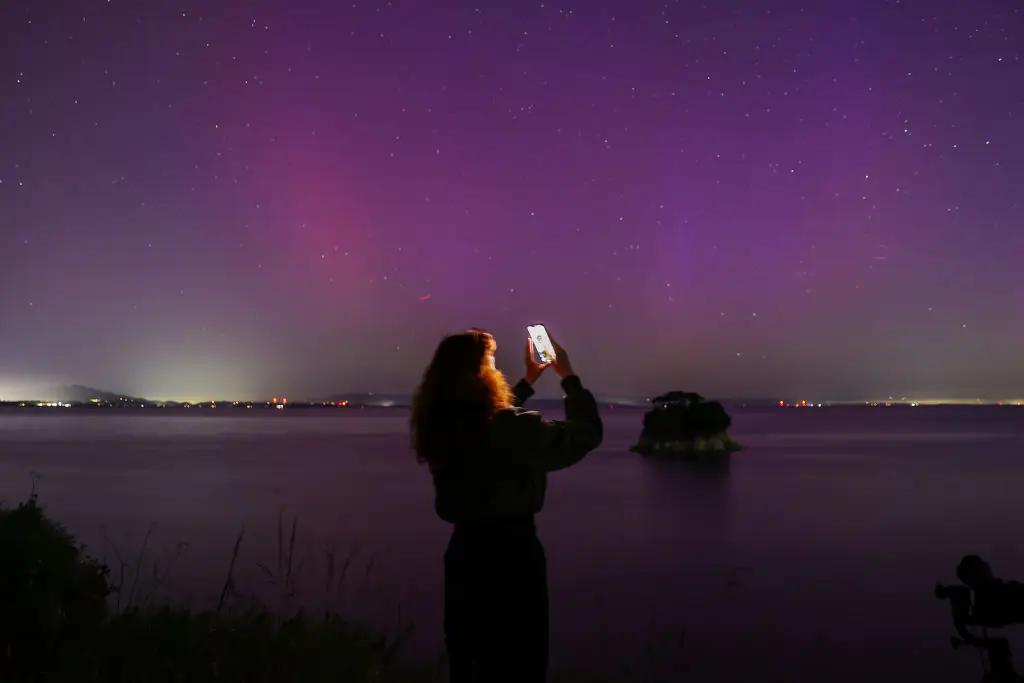 Why using your cell phone is one of the best ways to see the Northern and Southern Lights