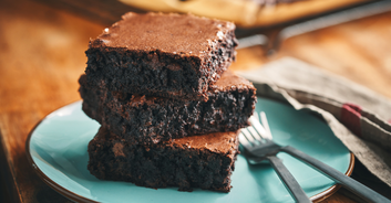 College student, 19, suffers fatal allergic reaction after being given brownie by friend