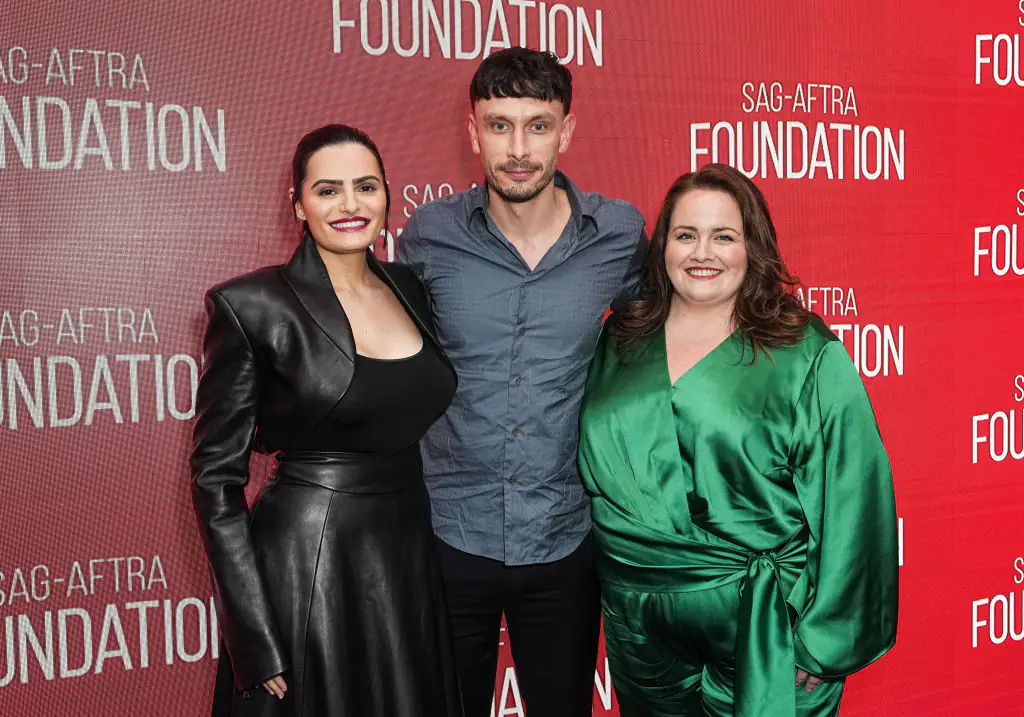 Nava Mau, Richard Gadd, and Jessica Gunning all star in Netflix's Baby Reindeer. Credit: John Nacion/Getty