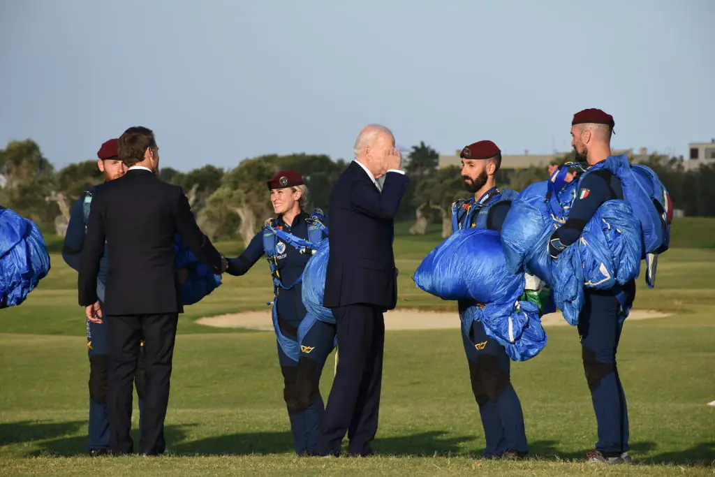 UK Prime Minister Rishi Sunak speaks out on what was really going on when Biden 'wandered off' in viral video