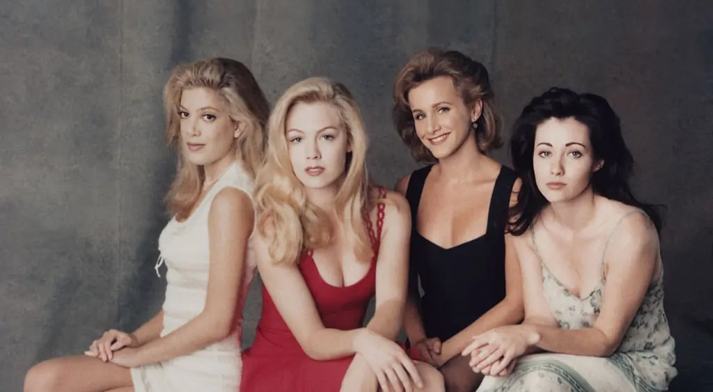 'Beverly Hills, 90210' co-stars pay tribute to Shannen Doherty after she dies at 53