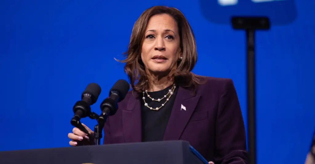 Kamala Harris savagely shuts down protestors after being heckled: 'I'm speaking now'