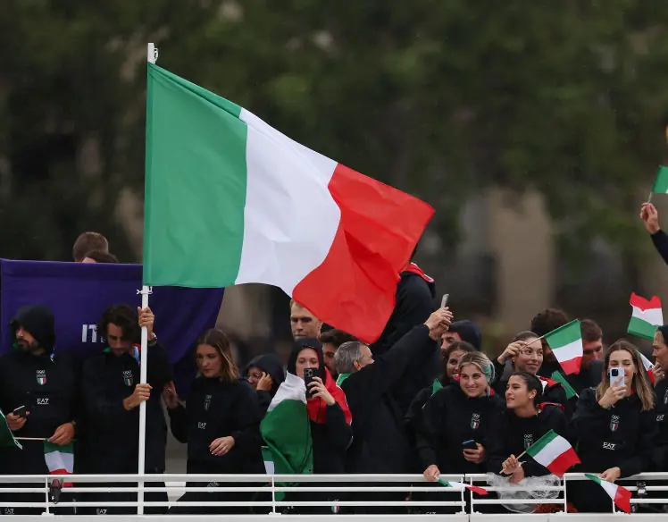 Gianmarco Tamberi believes he lost his wedding ring while holing Italy's flag during the Opening Ceremony.  Credit: Maja Hitij / Getty