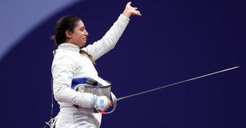 Fencer Nada Hafez competes in Paris 2024 Olympics while 7 months pregnant
