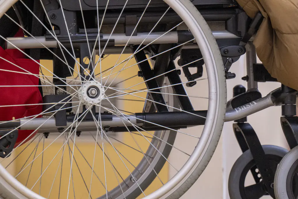 Doctors made one crucial error as man ended up with locked-in syndrome following chiropractor appointment