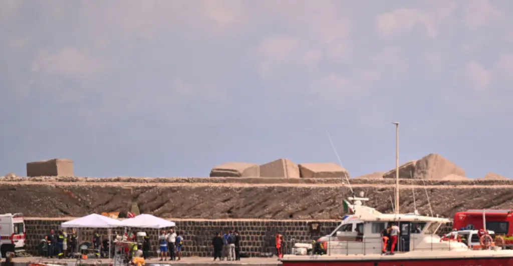 New details emerge regarding possible 'manslaughter investigation' in Bayesian superyacht tragedy: Reports