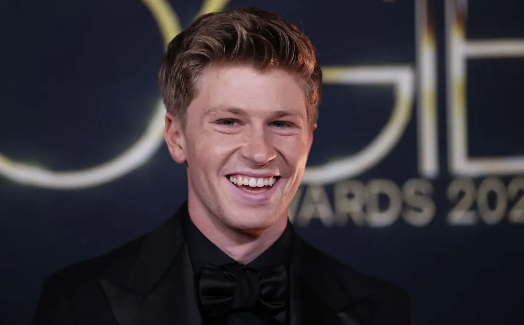 Truth behind Robert Irwin and Shawn Mendes 'romance' rumors as photos break internet