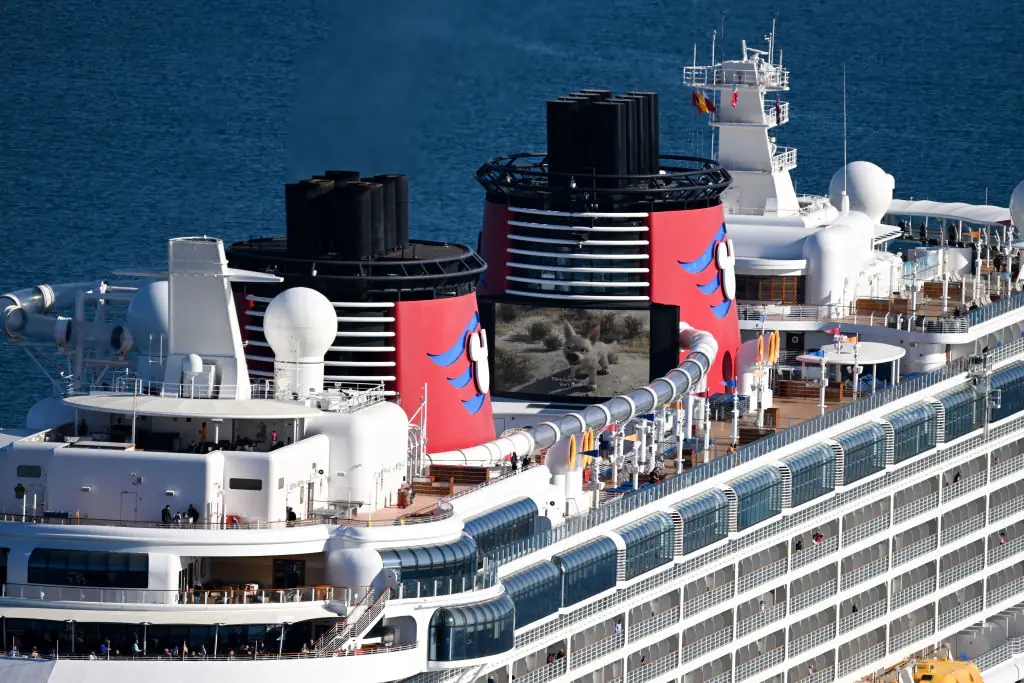 What happens when someone falls overboard as dad saves daughter who fell from Disney cruise ship