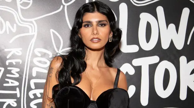Mia Khalifa issues warning to other young women who want to follow in her footsteps