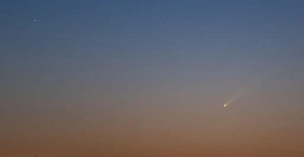 Comet not seen by humans for 80,000 years will be visible tonight