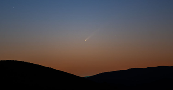 Comet not seen by humans for 80,000 years will be visible tonight