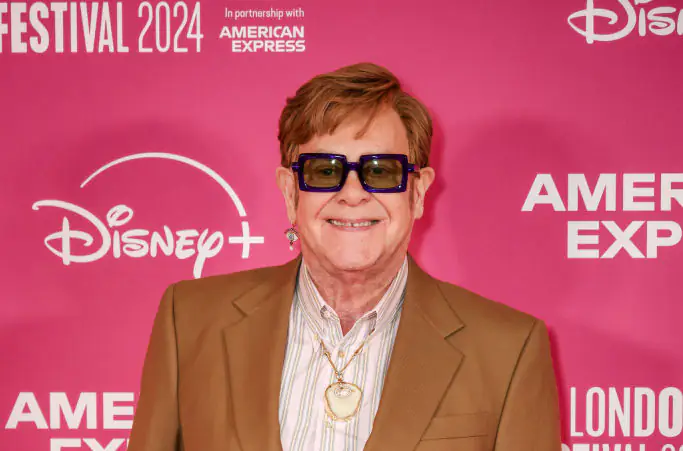 'Gross' detail in new Elton John photos leaves social media users disgusted