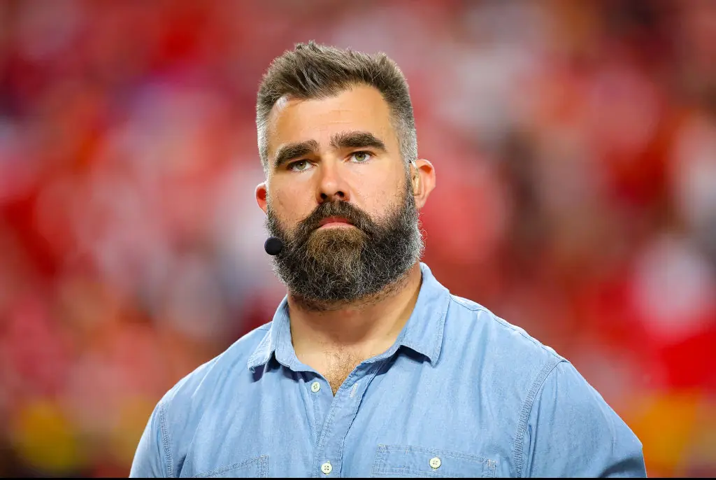 Jason Kelce slams fan's phone to the ground after they called brother Travis a homophobic slur for dating Taylor Swift