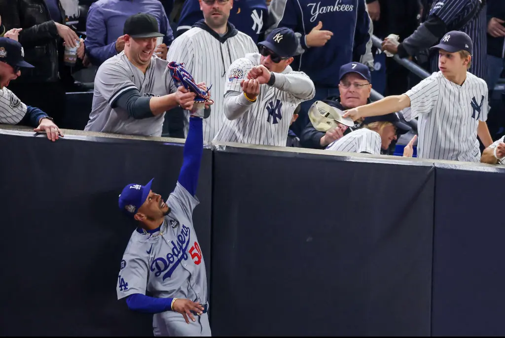 MLB fans furious at punishment handed to Yankees fans who caused ugly interaction at World Series