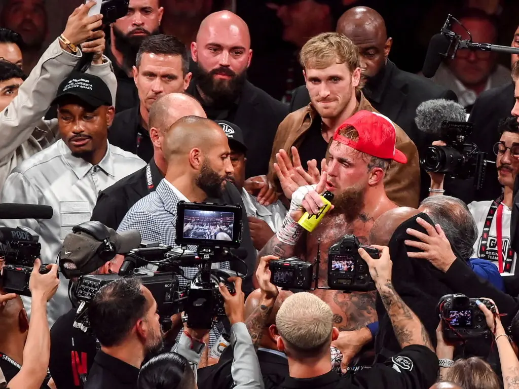 Logan Paul apologizes for 'ruining' Jake Paul's celebration after his win over Mike Tyson