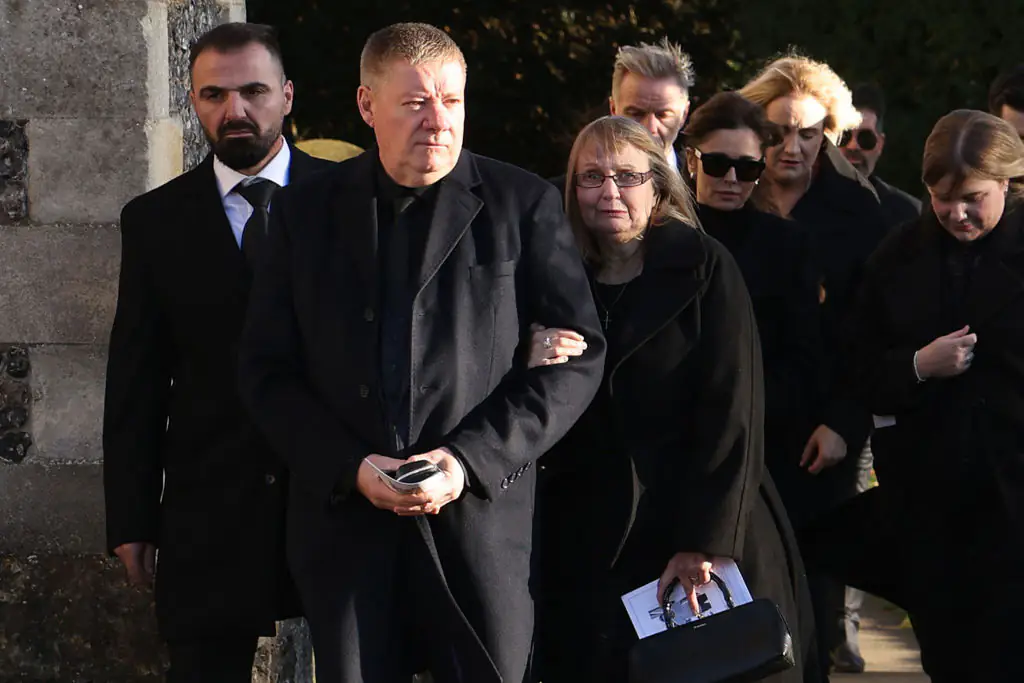 Liam Payne's Karen and Geoff at his funeral. Credit: Dan Kitwood / Getty