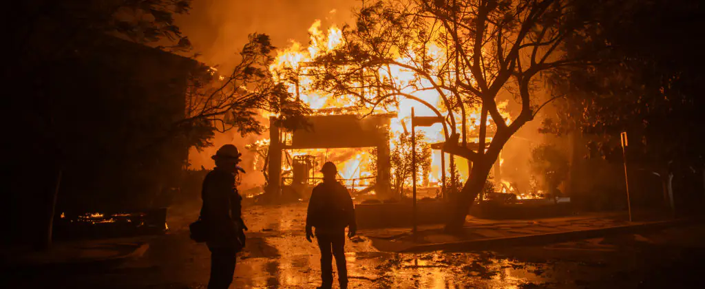 Man arrested on suspicion of starting Los Angeles wildfire